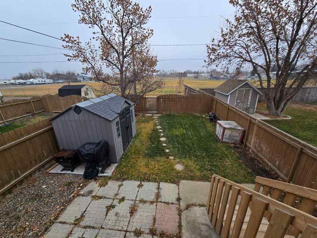 MLS&reg; # A2271130 - 425A 7 Street N in NONE Picture Butte, Residential Open Houses