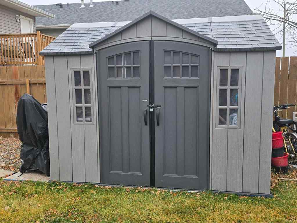 MLS&reg; # A2271130 - 425A 7 Street N in NONE Picture Butte, Residential Open Houses