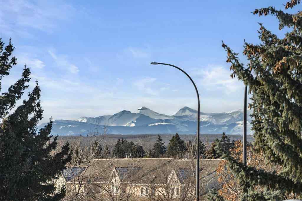 MLS&reg; # A2271131 - Unit #303 11 Burma Star Road SW in Currie Barracks Calgary, Residential Open Houses