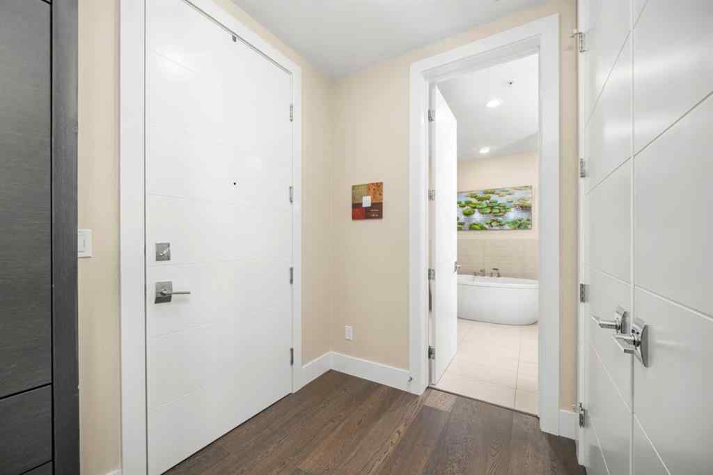 MLS&reg; # A2271131 - Unit #303 11 Burma Star Road SW in Currie Barracks Calgary, Residential Open Houses