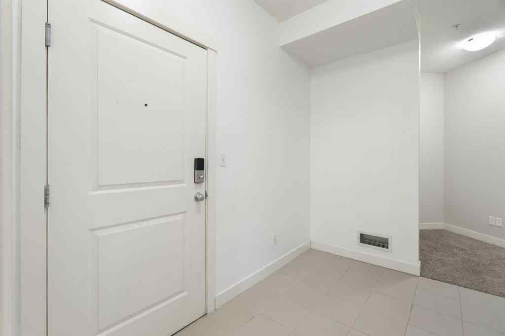 MLS&reg; # A2271133 - Unit #113 3950 46 Avenue NW in Varsity Calgary, Residential Open Houses