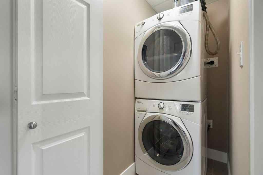 MLS&reg; # A2271133 - Unit #113 3950 46 Avenue NW in Varsity Calgary, Residential Open Houses