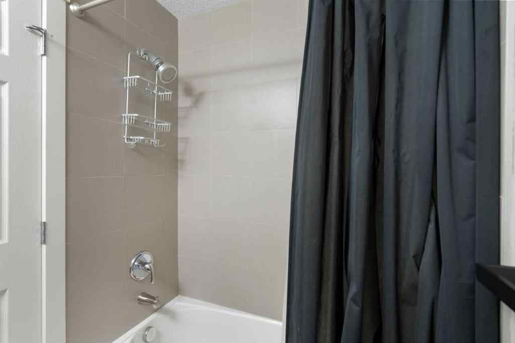 MLS&reg; # A2271133 - Unit #113 3950 46 Avenue NW in Varsity Calgary, Residential Open Houses