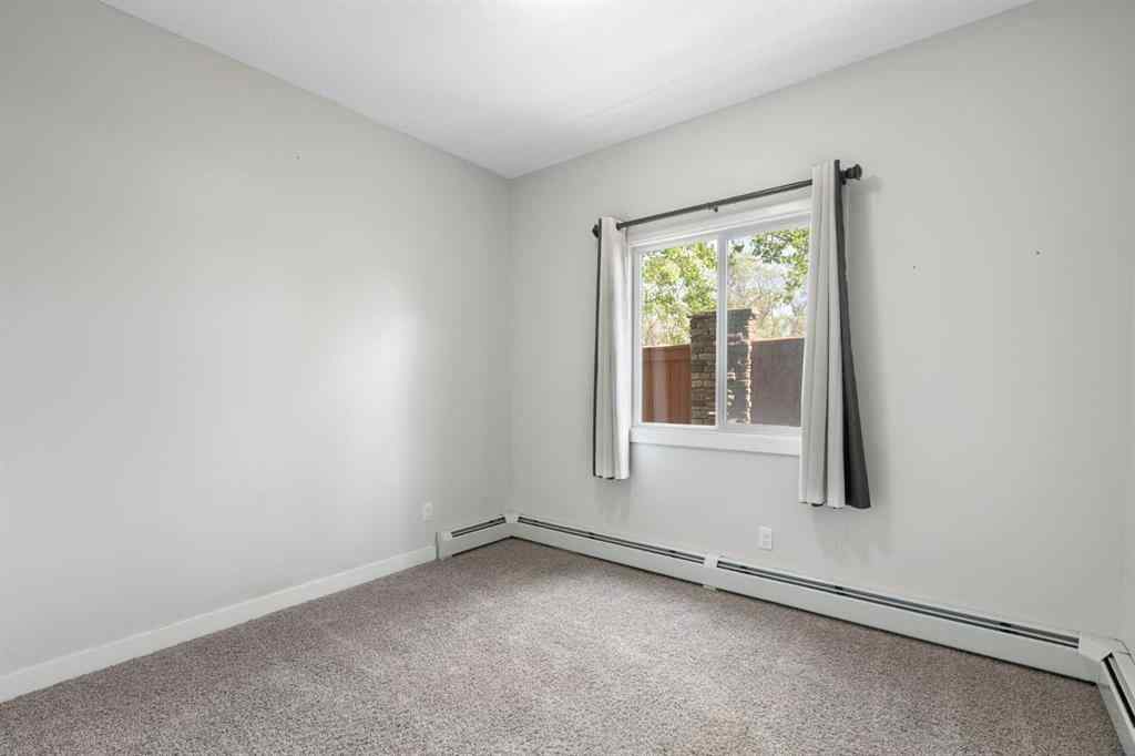 MLS&reg; # A2271133 - Unit #113 3950 46 Avenue NW in Varsity Calgary, Residential Open Houses