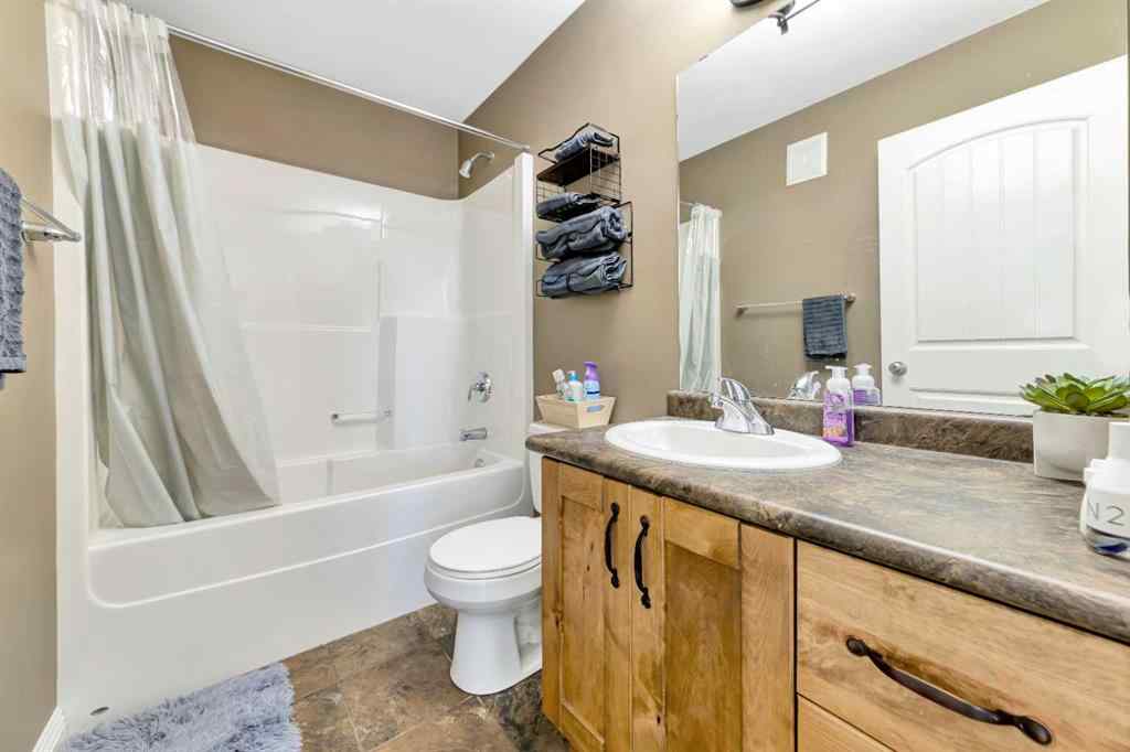 MLS&reg; # A2271134 - 5221 15 Street  in College Park Lloydminster, Residential Open Houses