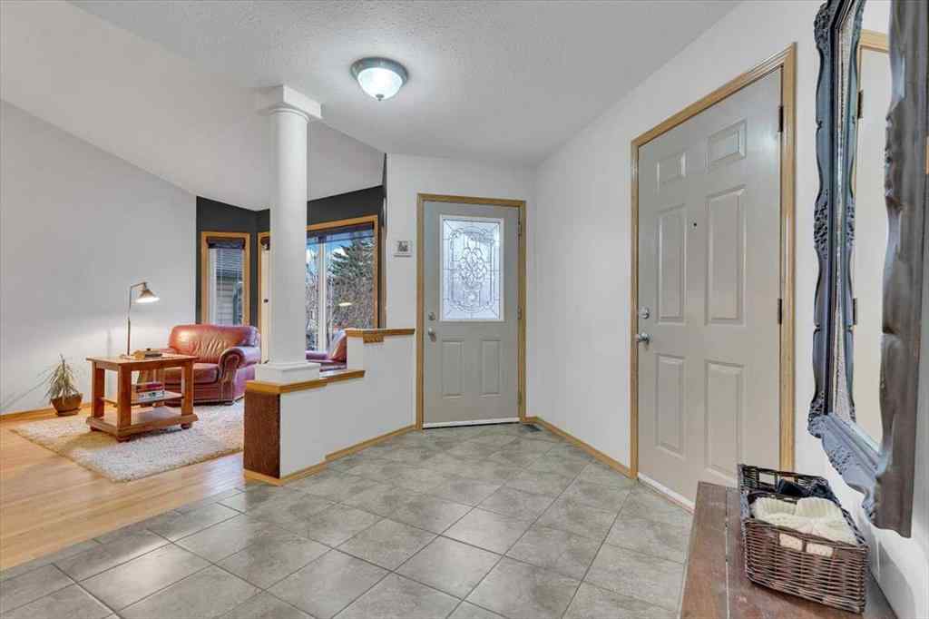 MLS&reg; # A2271137 - 507 Sheep River Close  in Sheep River Ridge Okotoks, Residential Open Houses