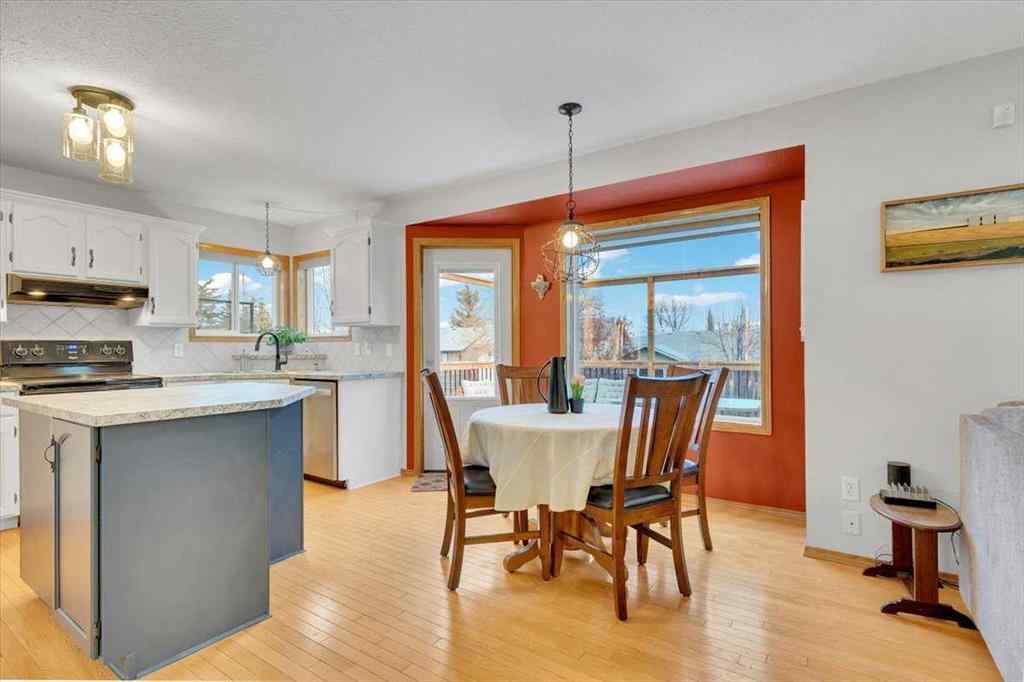 MLS&reg; # A2271137 - 507 Sheep River Close  in Sheep River Ridge Okotoks, Residential Open Houses