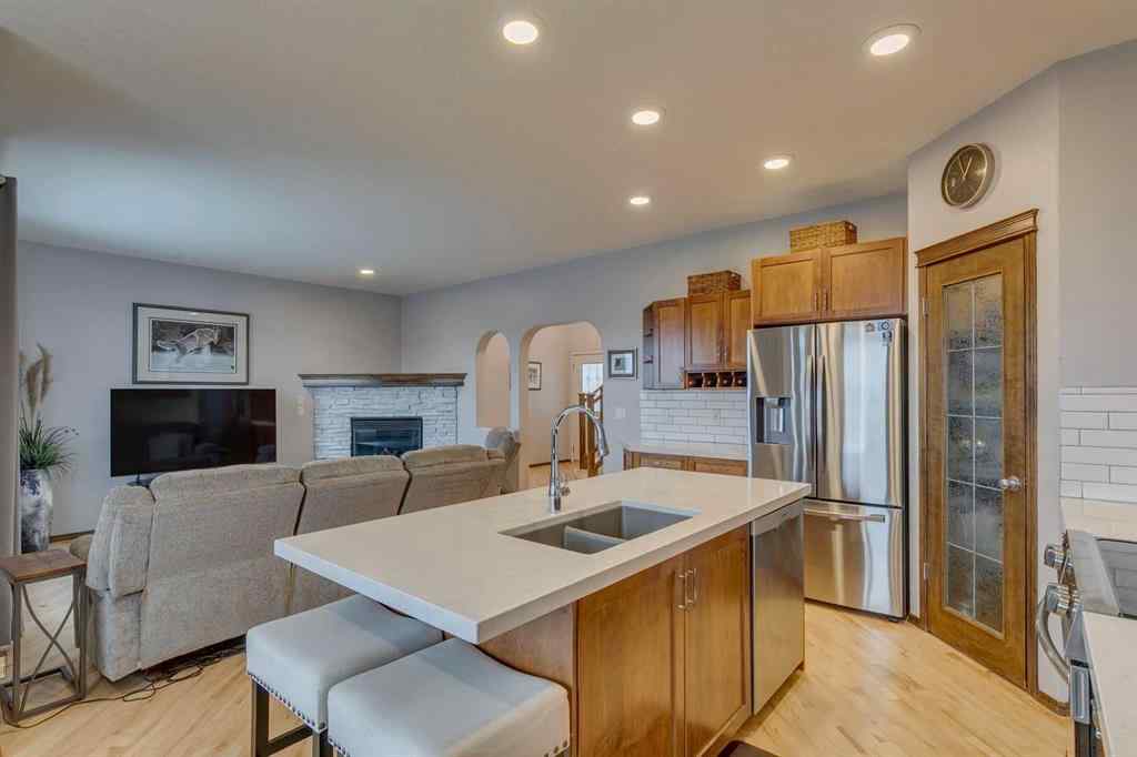 MLS&reg; # A2271143 - 100 Royal Oak Terrace NW in Royal Oak Calgary, Residential Open Houses