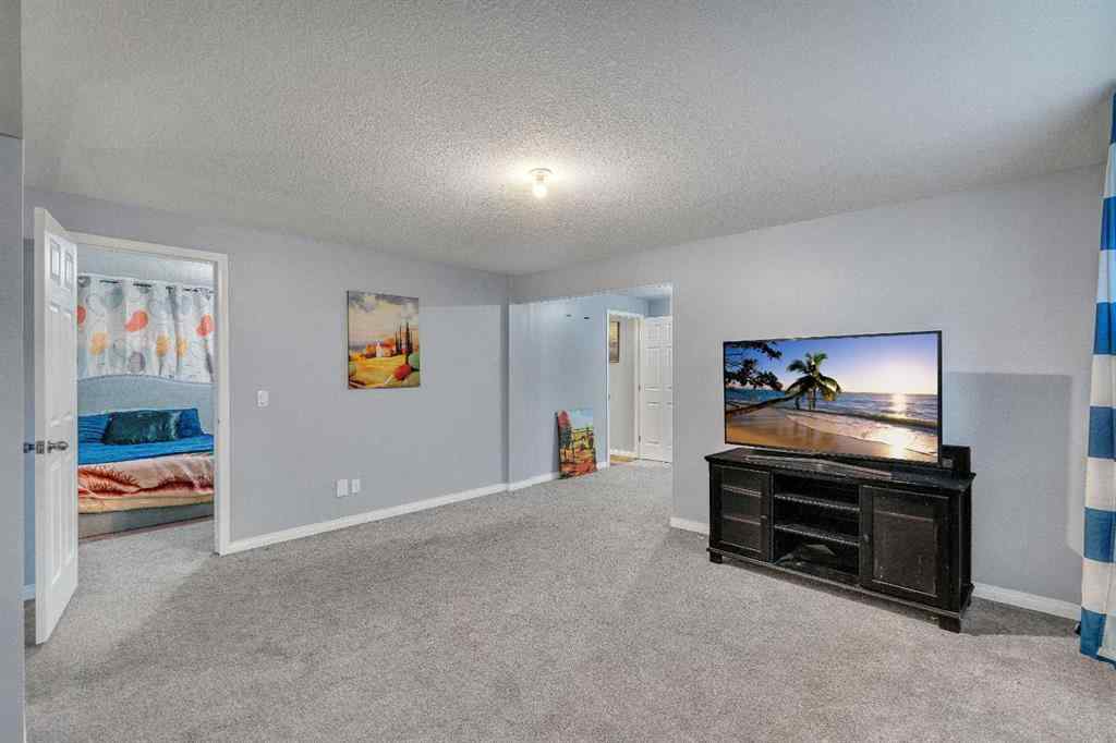 MLS&reg; # A2271145 - 6 Morningside Landing SW in Morningside Airdrie, Residential Open Houses