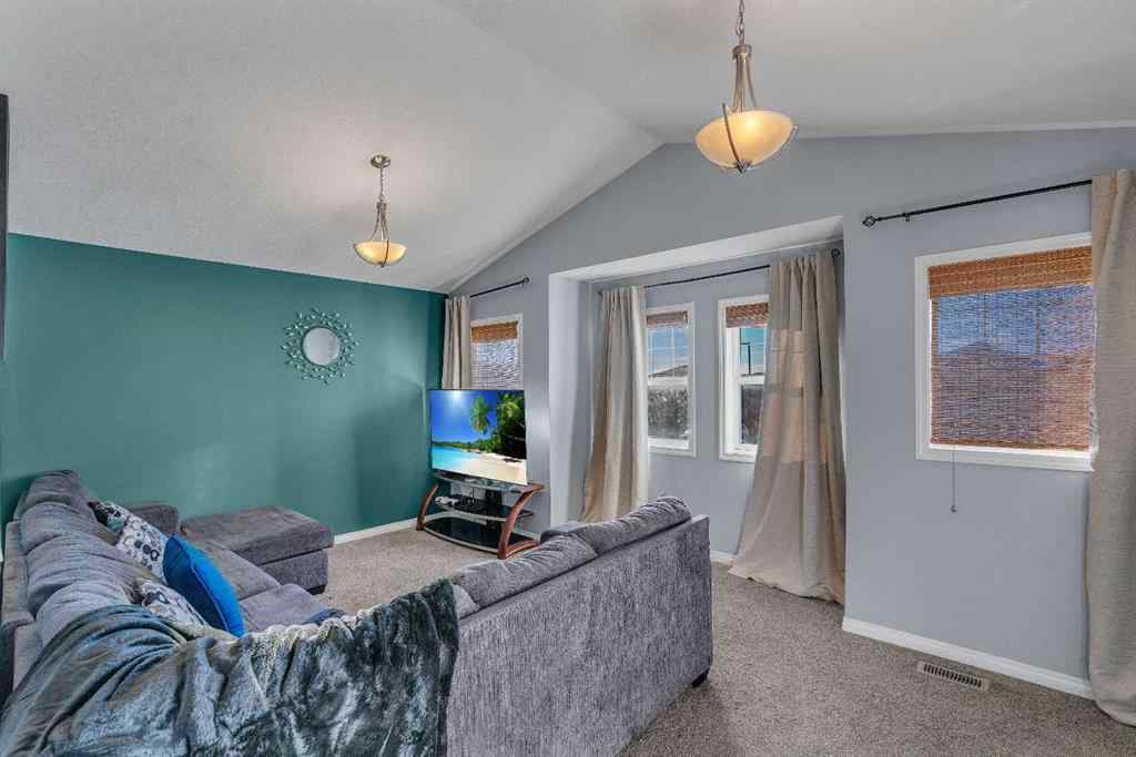 MLS&reg; # A2271145 - 6 Morningside Landing SW in Morningside Airdrie, Residential Open Houses