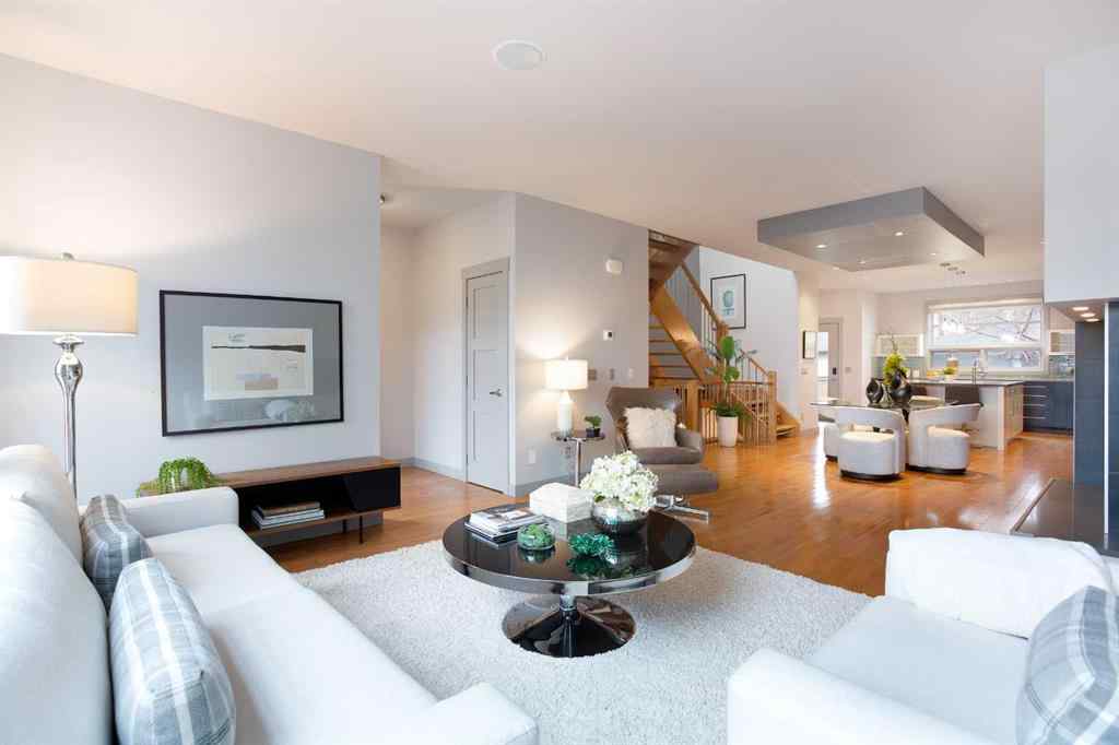 MLS&reg; # A2271149 - 715 32 Street NW in Parkdale Calgary, Residential Open Houses