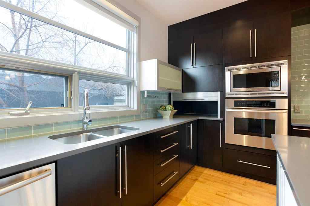 MLS&reg; # A2271149 - 715 32 Street NW in Parkdale Calgary, Residential Open Houses