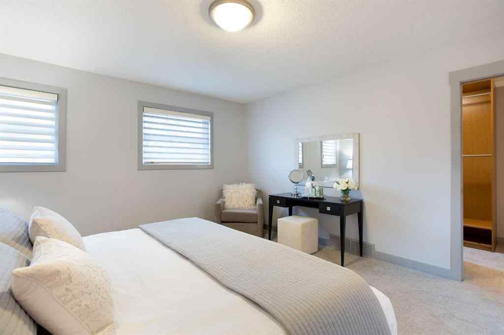 MLS&reg; # A2271149 - 715 32 Street NW in Parkdale Calgary, Residential Open Houses