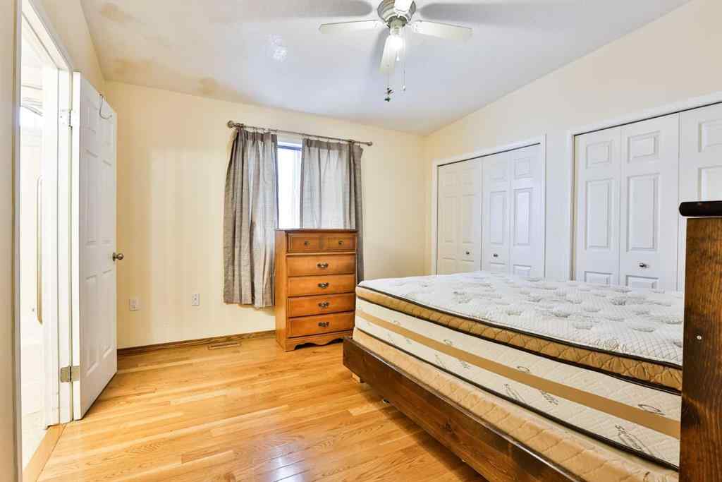 MLS&reg; # A2271155 - 4622 Miners Road  in NONE Coalhurst, Residential Open Houses