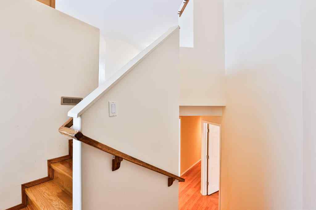 MLS&reg; # A2271155 - 4622 Miners Road  in NONE Coalhurst, Residential Open Houses