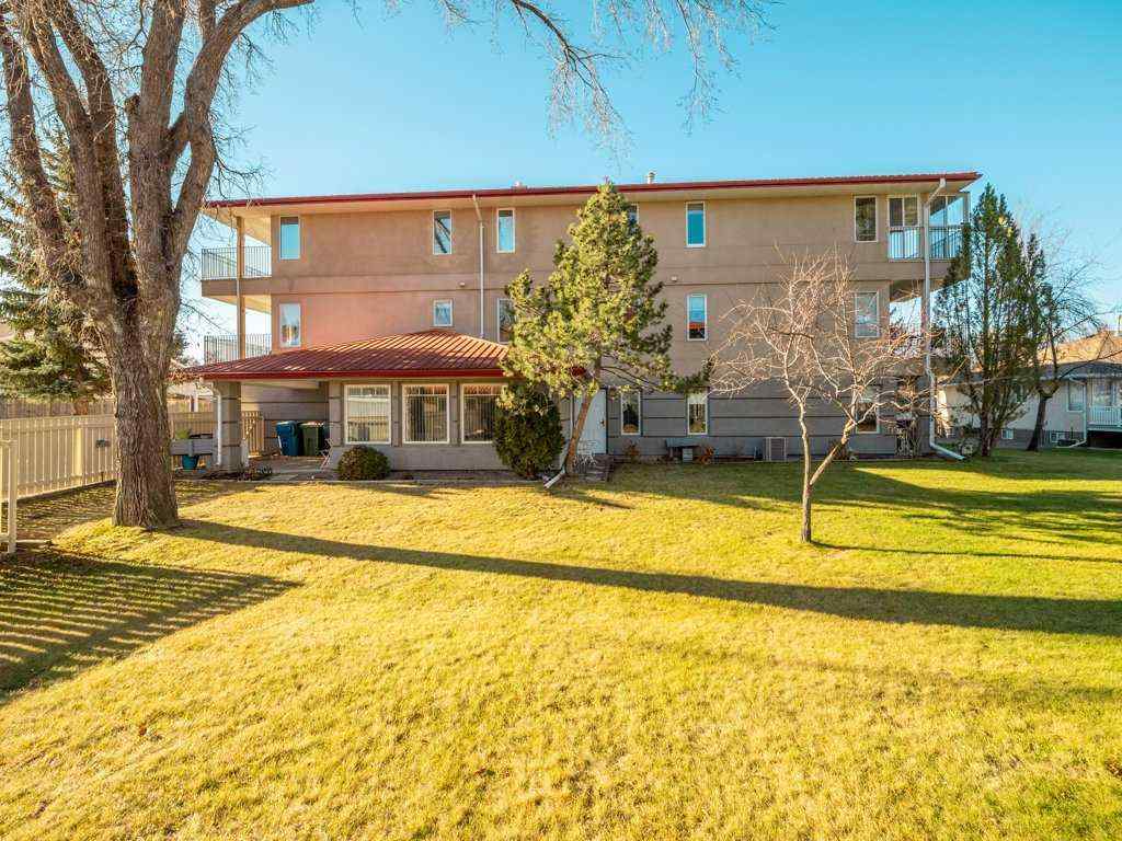 MLS&reg; # A2271156 - Unit #31C 2311 19 Street  in NONE Coaldale, Residential Open Houses