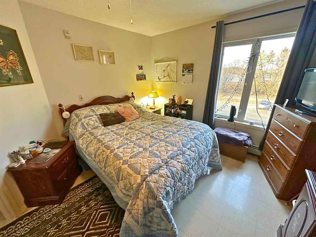 MLS&reg; # A2271157 - Unit #309 80A Kelloway Crescent  in Kentwood East Red Deer, Residential Open Houses