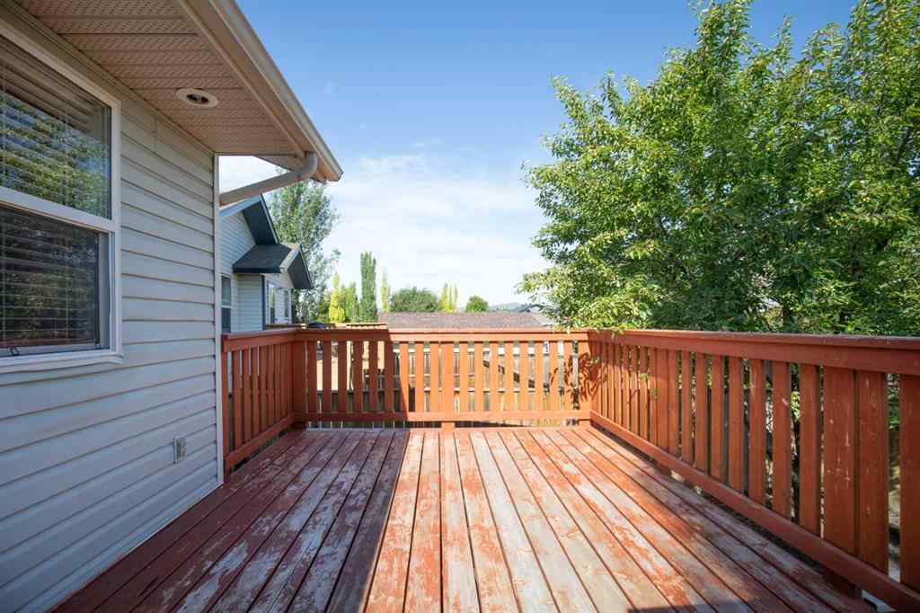 MLS&reg; # A2271158 - 83 Doherty Close  in Deer Park Estates Red Deer, Residential Open Houses