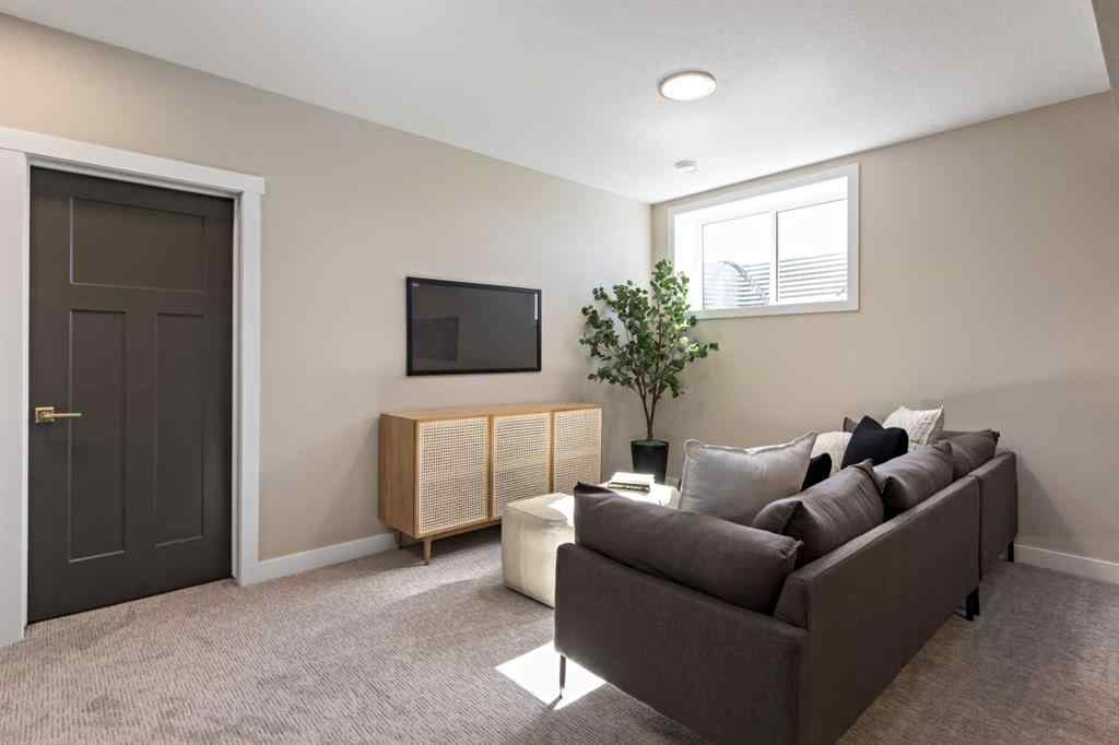 MLS&reg; # A2271162 - 28 Southborough Lane  in Southbow Landing Cochrane, Residential Open Houses