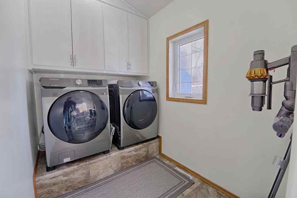 MLS&reg; # A2271163 - 11225 Range Road 72   in NONE Rural Cypress County, Residential Open Houses