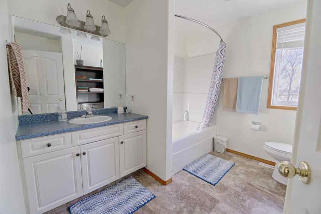 MLS&reg; # A2271163 - 11225 Range Road 72   in NONE Rural Cypress County, Residential Open Houses