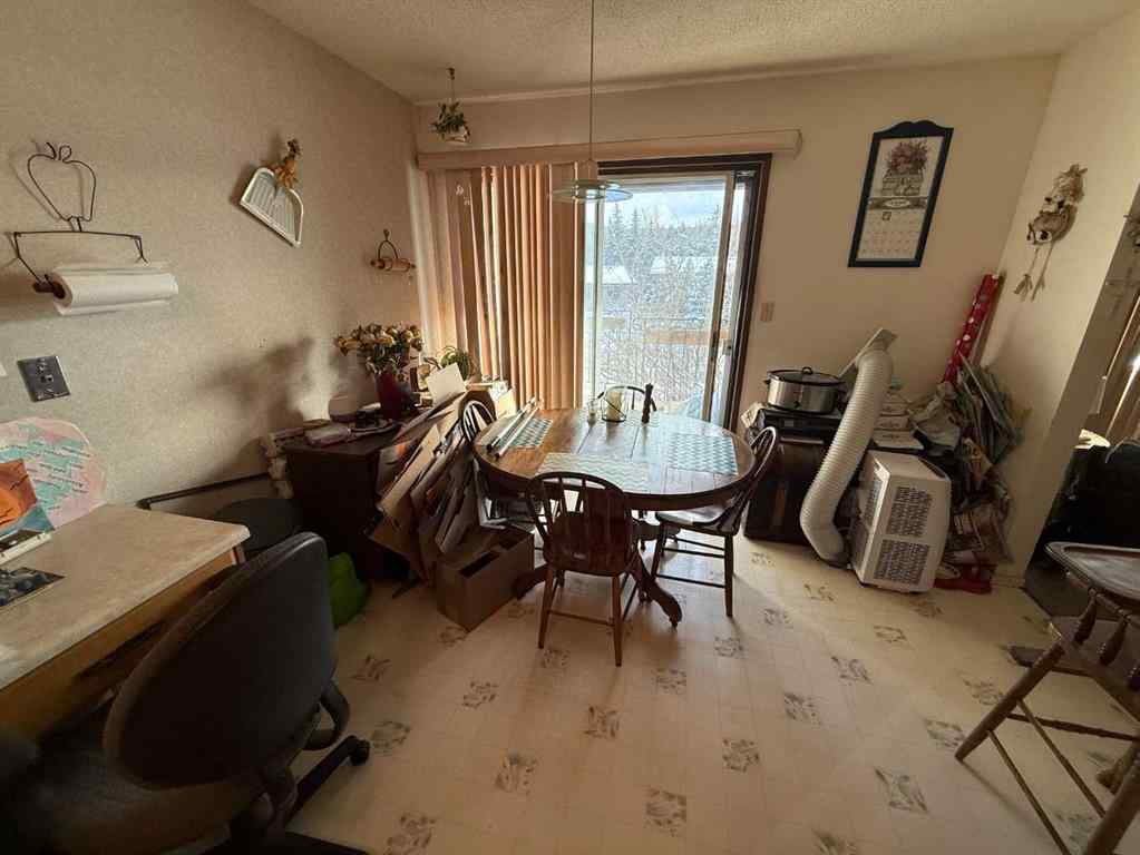 MLS&reg; # A2271167 - 120 Reimer Drive  in Hillcrest Hinton, Residential Open Houses