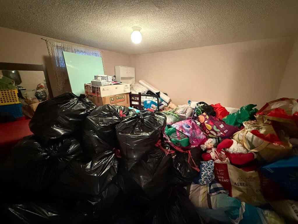 MLS&reg; # A2271167 - 120 Reimer Drive  in Hillcrest Hinton, Residential Open Houses