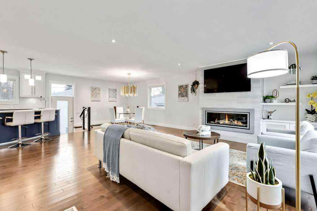 MLS&reg; # A2271169 - 100 Haysboro Crescent SW in Haysboro Calgary, Residential Open Houses