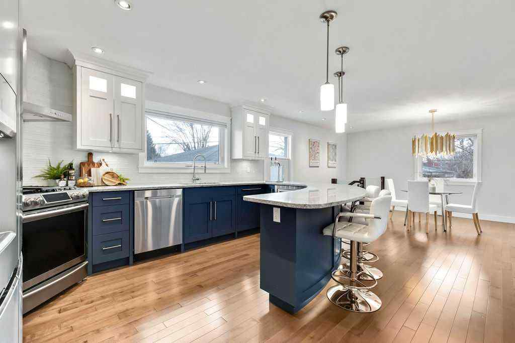 MLS&reg; # A2271169 - 100 Haysboro Crescent SW in Haysboro Calgary, Residential Open Houses