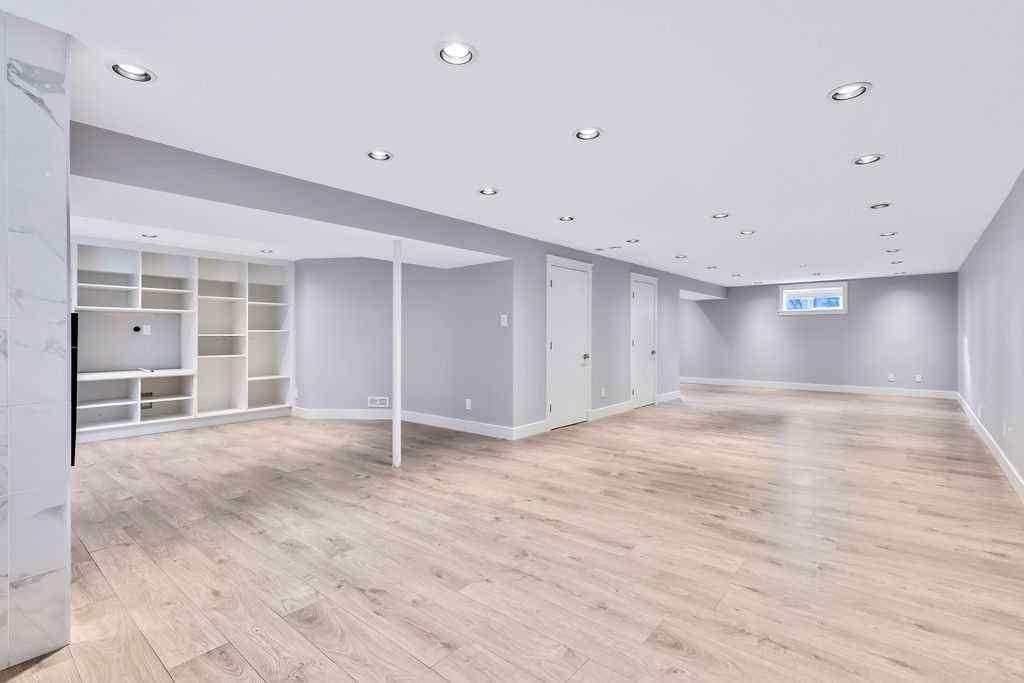 MLS&reg; # A2271169 - 100 Haysboro Crescent SW in Haysboro Calgary, Residential Open Houses