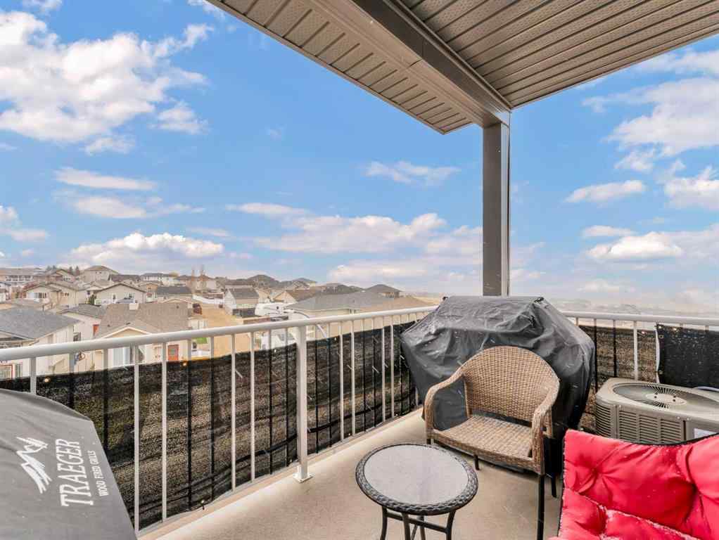 MLS&reg; # A2271170 - Unit #322 19 Terrace View NE in Terrace Medicine Hat, Residential Open Houses