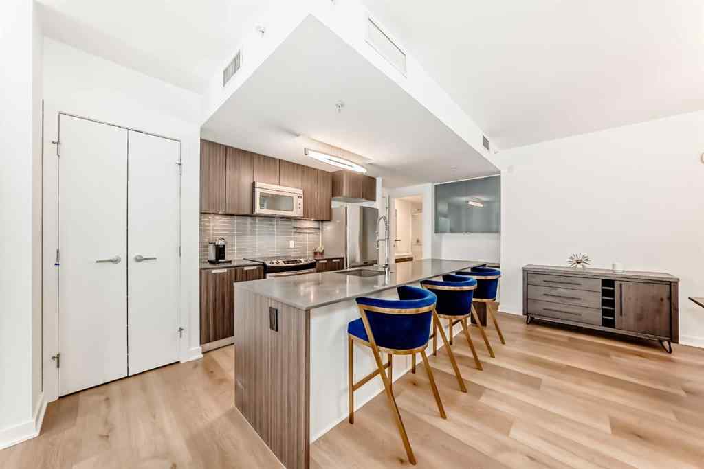 MLS&reg; # A2271173 - 624 14 Avenue SW in Beltline Calgary, Residential Open Houses