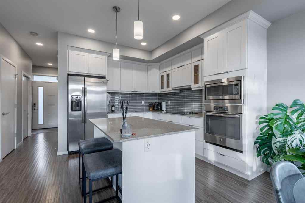 MLS&reg; # A2271178 - Unit #1 474 Highlands Boulevard W in West Highlands Lethbridge, Residential Open Houses