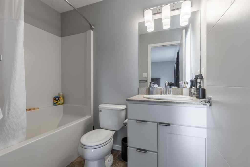 MLS&reg; # A2271178 - Unit #1 474 Highlands Boulevard W in West Highlands Lethbridge, Residential Open Houses