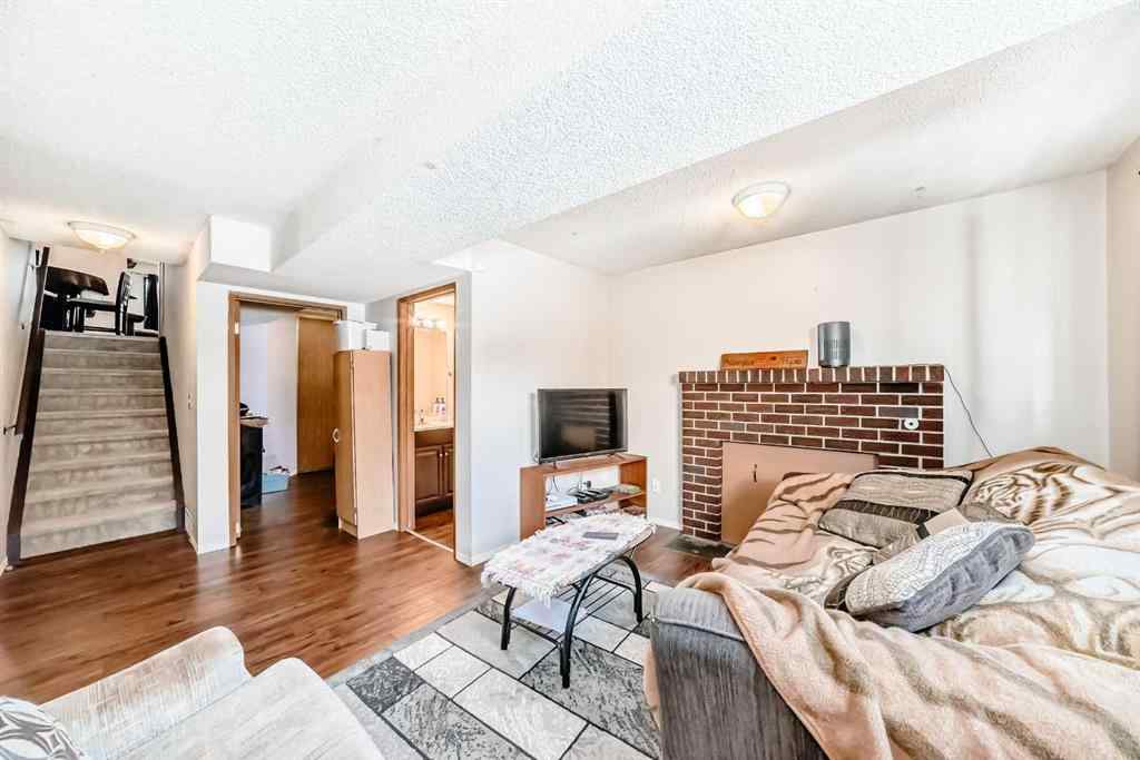 MLS® # A2271186 - 27 Martinview Crescent NE in Martindale Calgary, Residential Open Houses