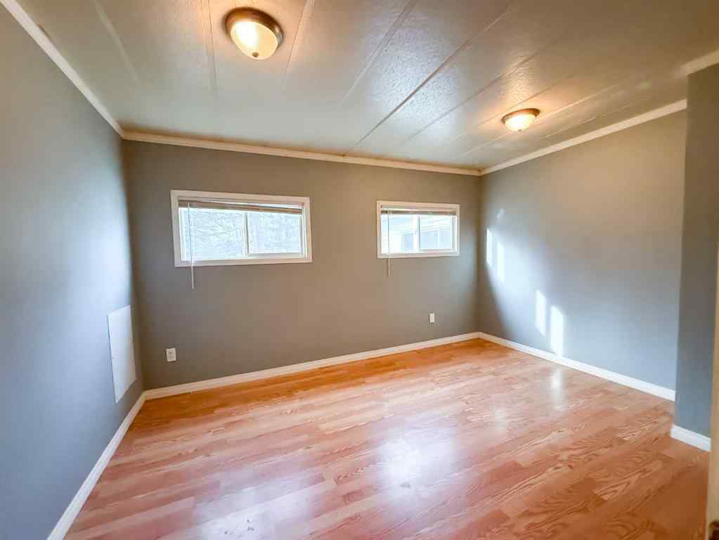 MLS&reg; # A2271187 - Unit #417 700 Carmichael Lane  in Mountain View Hinton, Mobile Open Houses