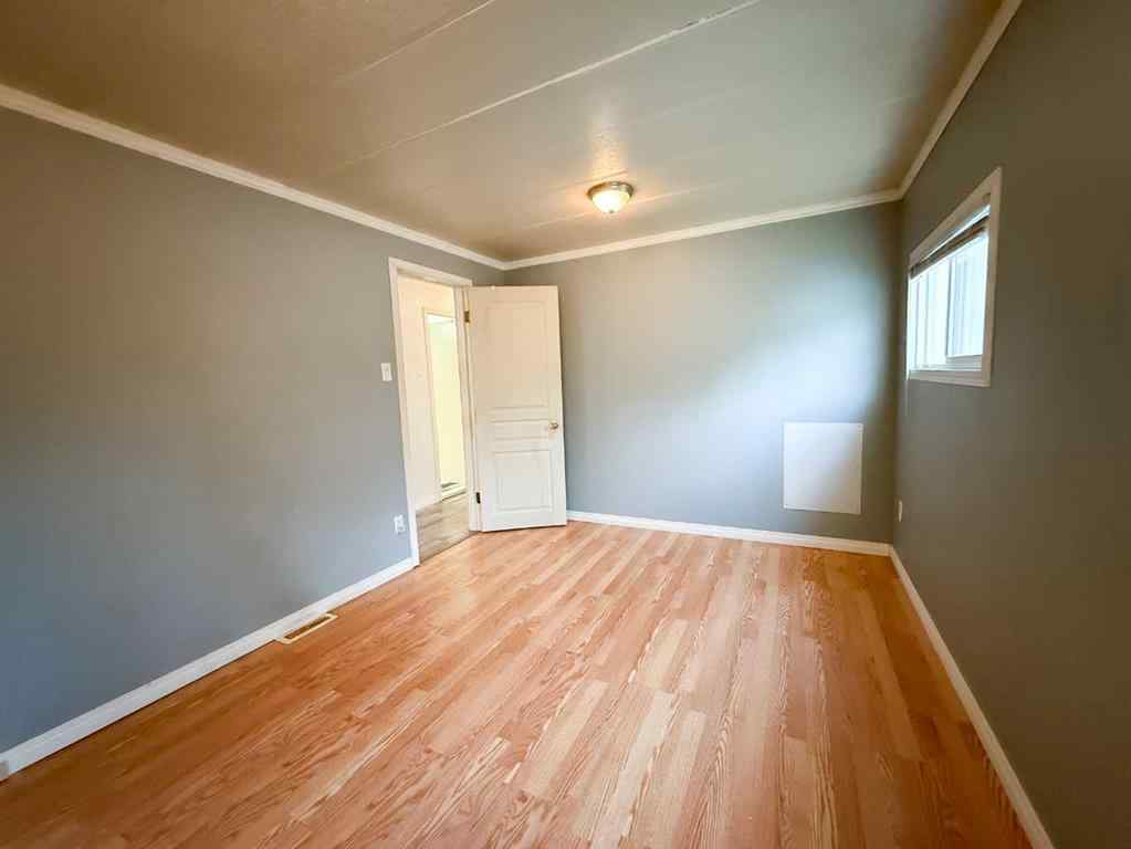 MLS&reg; # A2271187 - Unit #417 700 Carmichael Lane  in Mountain View Hinton, Mobile Open Houses