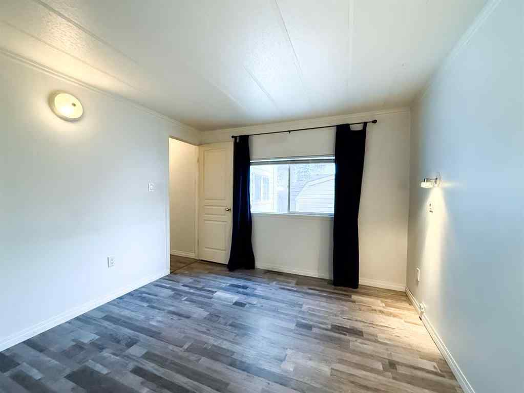 MLS&reg; # A2271187 - Unit #417 700 Carmichael Lane  in Mountain View Hinton, Mobile Open Houses