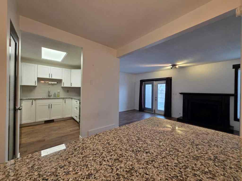 MLS&reg; # A2271192 - Unit #22 4025 Glacier Avenue S in Lakeview Lethbridge, Residential Open Houses