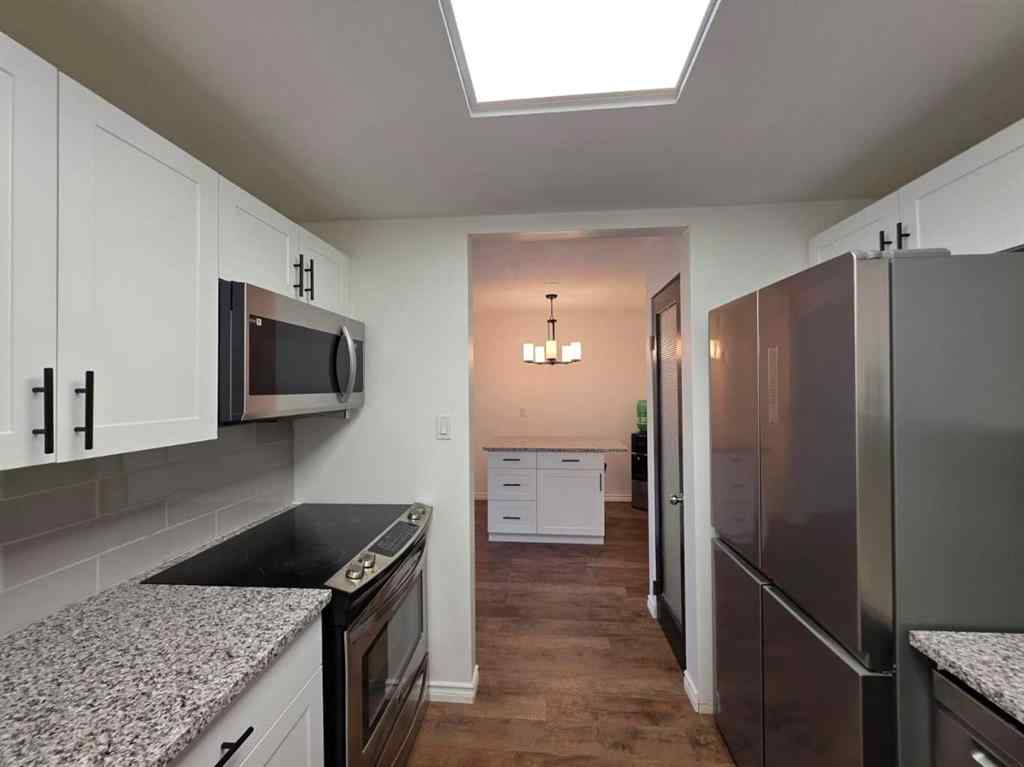 MLS&reg; # A2271192 - Unit #22 4025 Glacier Avenue S in Lakeview Lethbridge, Residential Open Houses