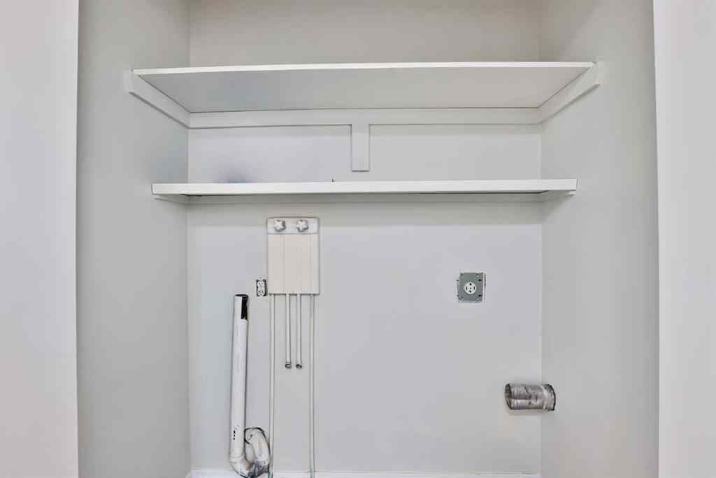 MLS&reg; # A2271193 - 1108 10 Avenue N in St Edwards Lethbridge, Residential Open Houses