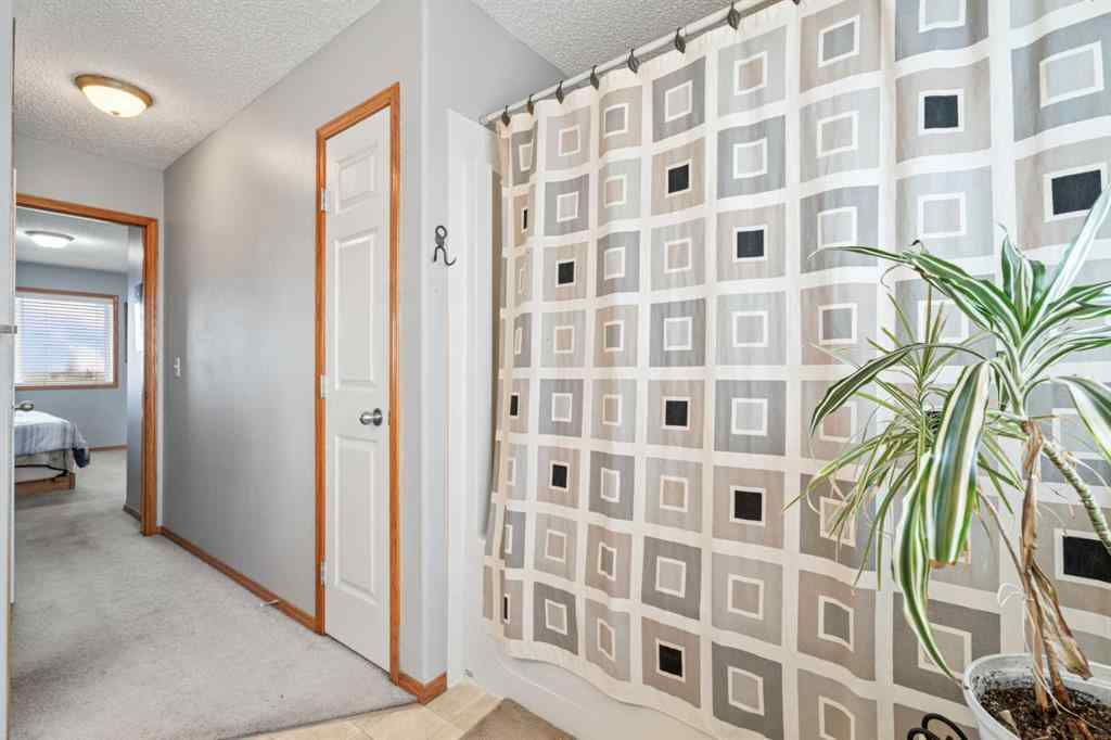 MLS&reg; # A2271196 - 51 Westfall Crescent  in Westridge Okotoks, Residential Open Houses