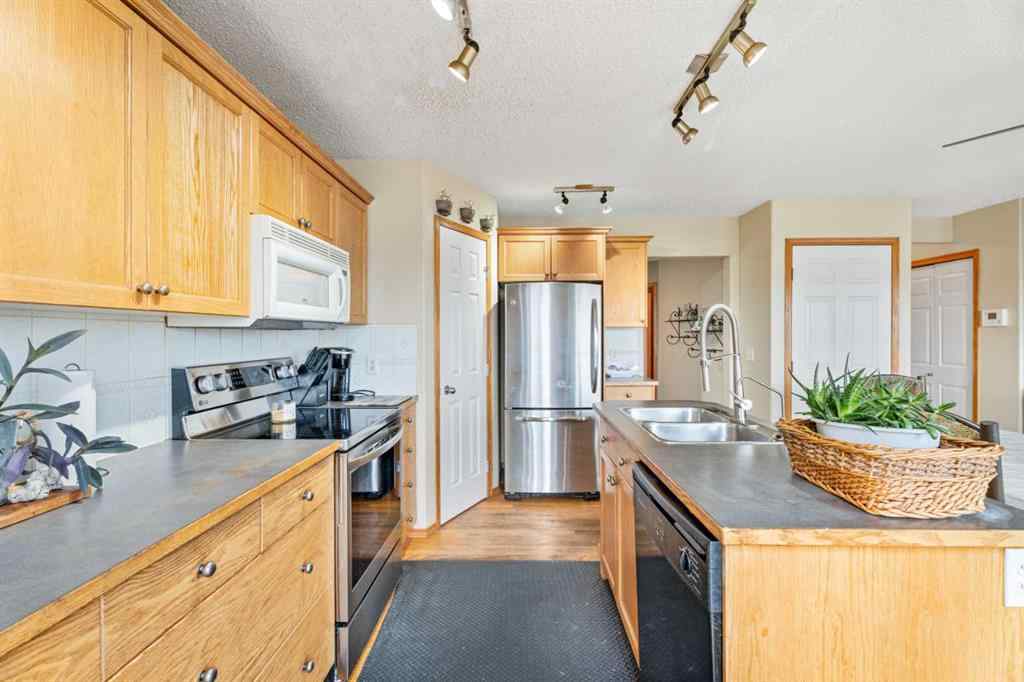 MLS&reg; # A2271196 - 51 Westfall Crescent  in Westridge Okotoks, Residential Open Houses