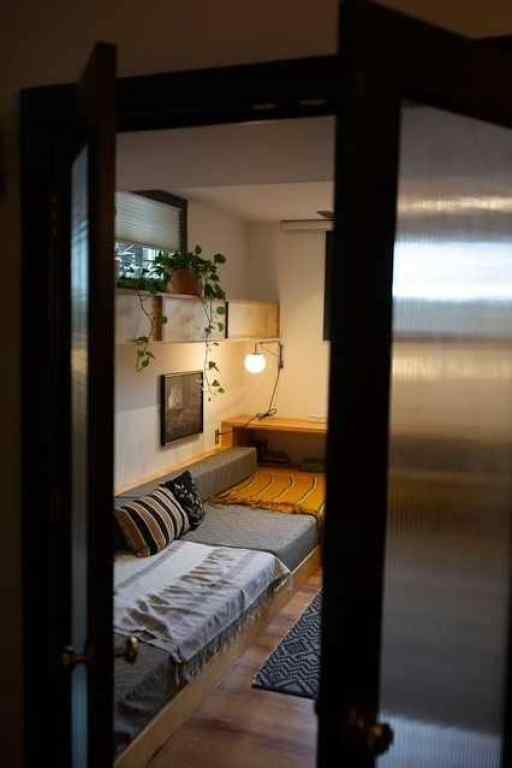 MLS&reg; # A2271198 - 7 Creston Crescent NW in Banff Trail Calgary, Residential Open Houses