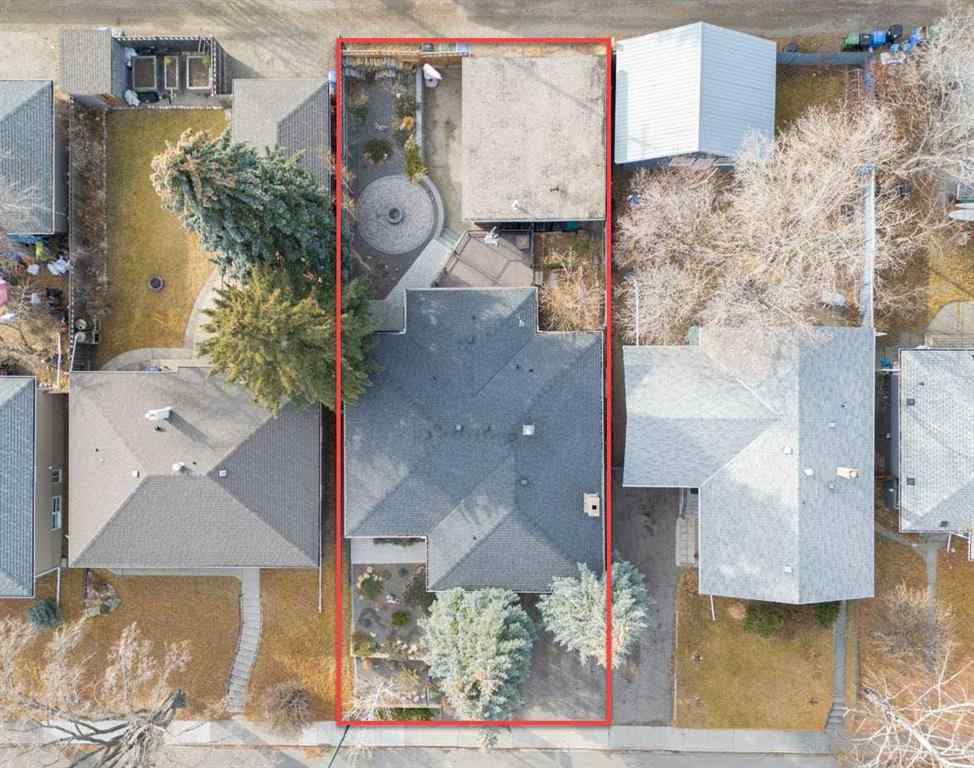 MLS&reg; # A2271198 - 7 Creston Crescent NW in Banff Trail Calgary, Residential Open Houses