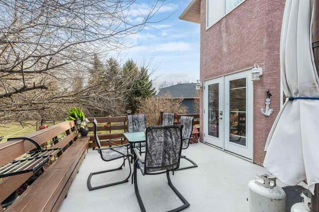 MLS&reg; # A2271201 - 512 11 Street  in NONE Dunmore, Residential Open Houses