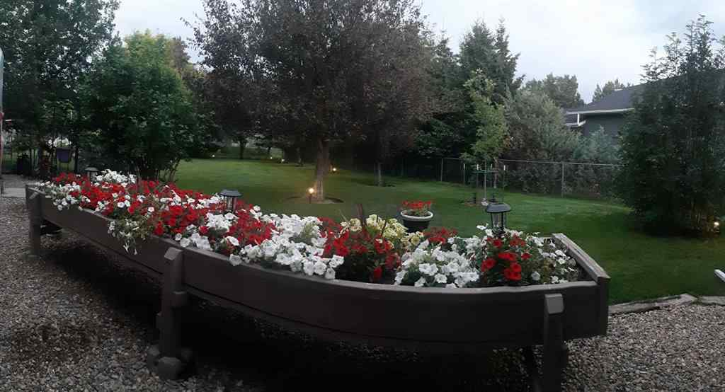 MLS&reg; # A2271201 - 512 11 Street  in NONE Dunmore, Residential Open Houses