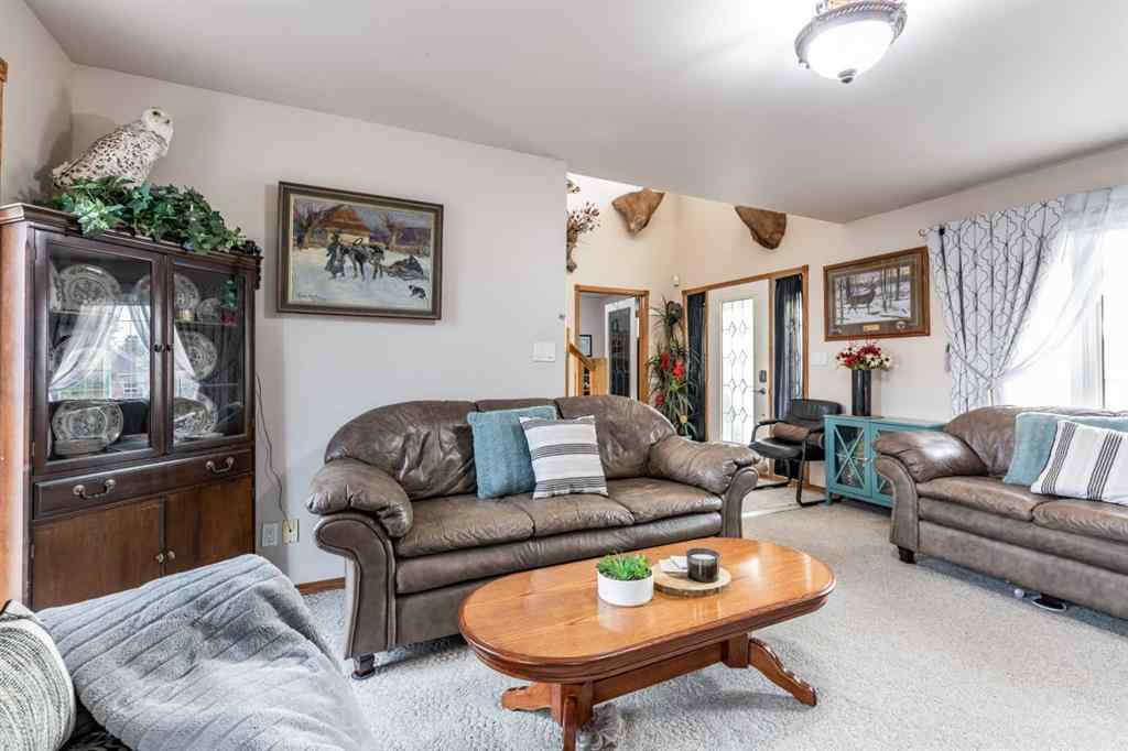 MLS&reg; # A2271201 - 512 11 Street  in NONE Dunmore, Residential Open Houses