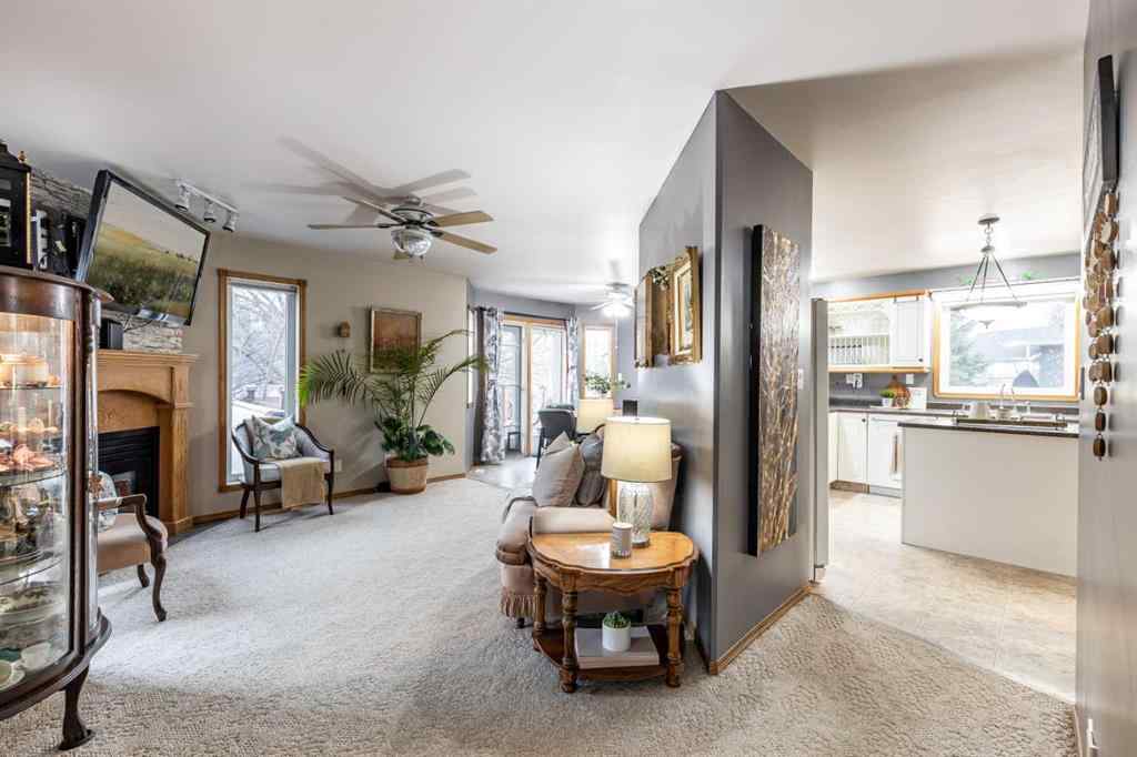 MLS&reg; # A2271201 - 512 11 Street  in NONE Dunmore, Residential Open Houses