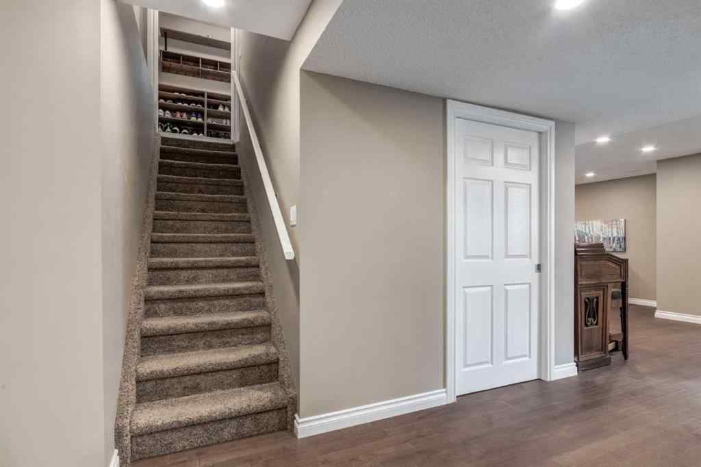 MLS&reg; # A2271204 - 227 Tuscany Glen Park NW in Tuscany Calgary, Residential Open Houses